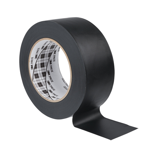 Rubans adh&eacute;sifs en vinyle 3903, 1245 mm (49") la x 46 m (151') lo, 6,5 mils, Noir Equipex