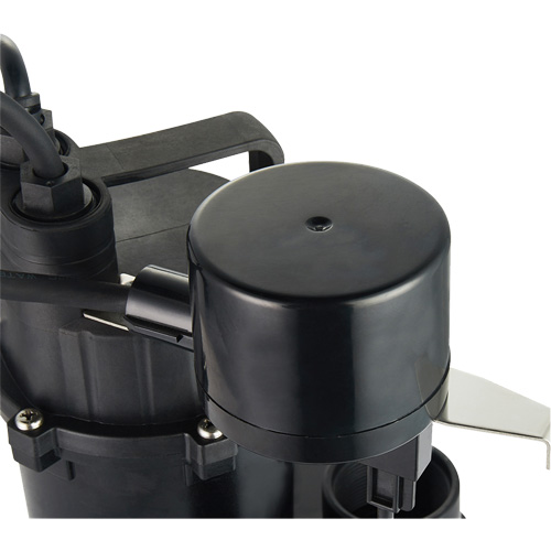 Pompe de puisard submersible thermoplastique, 2560 gal./h, 115 V, 4,6 A, 1/3 CV Equipex