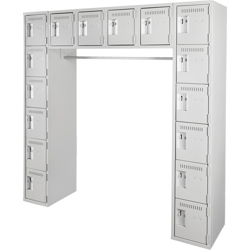 Arche de casiers &eacute;conomiques assembl&eacute;s Clean Line, 16 niveaux, Bloc de 3, 18" x 72" x 12", Acier Equipex