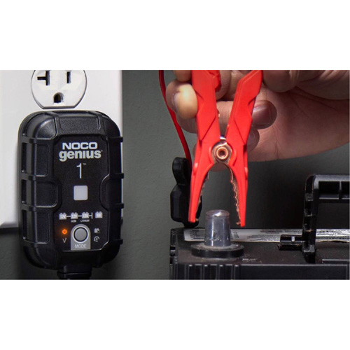 Genius&reg; 1 1-Amp Battery Charger Equipex