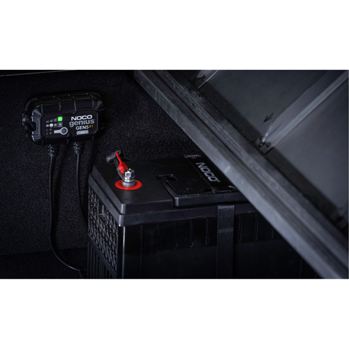 Chargeur de batterie embarqu&eacute; &agrave; 1 sortie de 5 amp&egrave;res Gen5X1 Genius Equipex