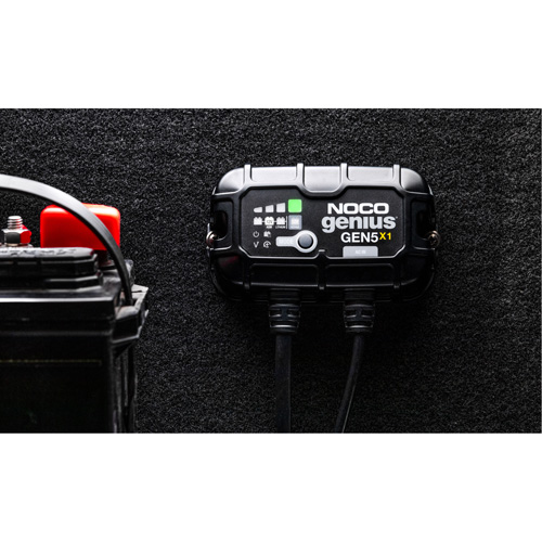 Chargeur de batterie embarqu&eacute; &agrave; 1 sortie de 5 amp&egrave;res Gen5X1 Genius Equipex
