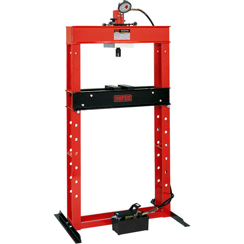 Presse pour atelier op&eacute;r&eacute;e par une pompe hydraulique &agrave; air, Capacit&eacute; 25 tonnes Equipex