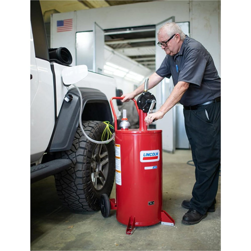 Chariot &agrave; carburant en acier de 25 gallons avec pompe rotative bidirectionnelle Equipex