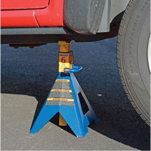 Chandelles, Poign&eacute;e/rochet verrouillable, Capacit&eacute; de 6 tonnes, 25-1/4" h Equipex