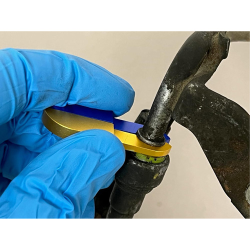 13-Piece Aluminum Spring Disconnect Set Equipex