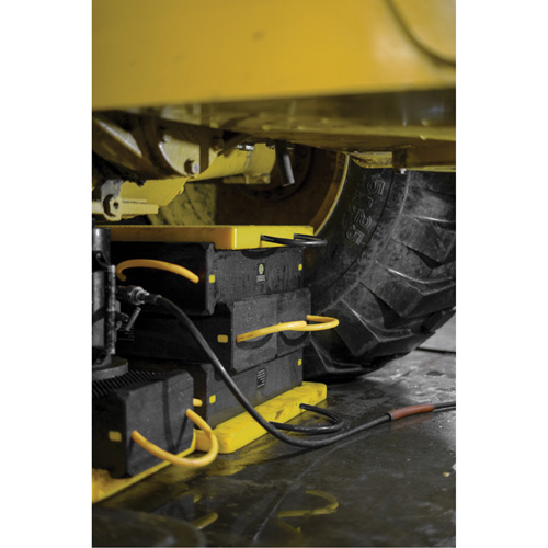 8-Piece CribLok Composite Cribbing System Kit Equipex