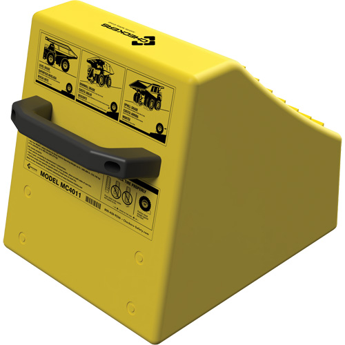 Cale de roue ultra-robuste pour l'exploitation mini&egrave;re Checkers Safety sans support, PEHD, Jaune, 14-1/2" la x 17-1/2" p x 16" h Equipex