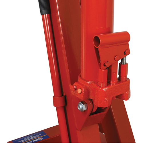 Grues d'atelier escamotables de 2 tonnes, Capacit&eacute; 4000 lb (2 tonnes) Equipex