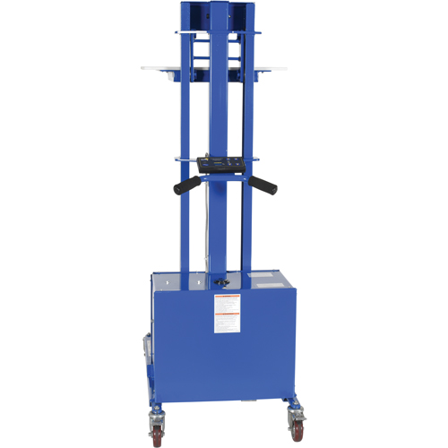 Gerbeur &agrave; levage rapide, M&eacute;canisme &eacute;lectrique, Capacit&eacute; de 400 lb, Levage max de 57" Equipex