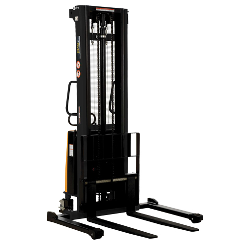 Gerbeur pour chariot &eacute;l&eacute;vateur, Fonctionnement &eacute;lectrique, Capacit&eacute; 2000 lb, Lev&eacute;e max 137" Equipex