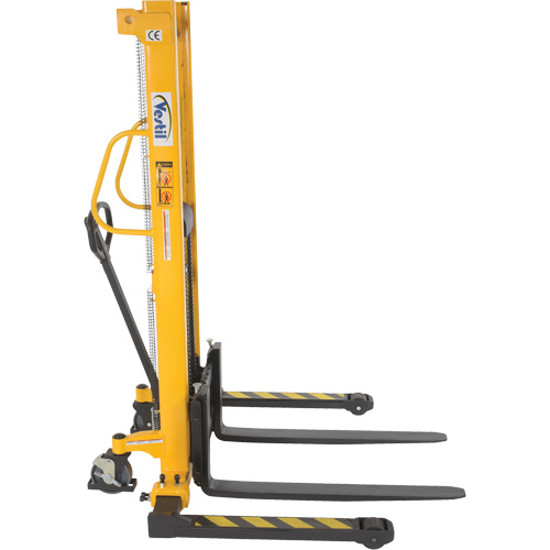 Gerbeur hydraulique manuel, Fonctionnement Pompe manuelle, Capacit&eacute; 2000 lb, Lev&eacute;e max 63" Equipex