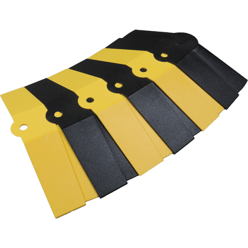 Syst&egrave;me de protection de c&acirc;bles Ultra-Sidewinder - grand , 14,125" x 13,675" x 2,13", 13500 lb (6,75 tons) Equipex