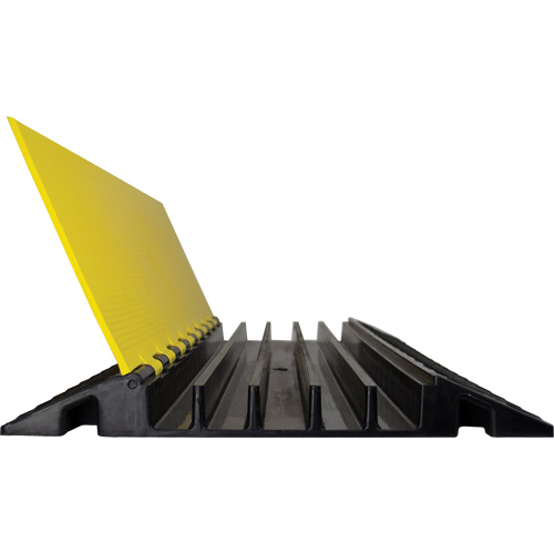 Protecteur de c&acirc;ble droit robuste Powerhouse, 5 canaux, 36" lo x 19,75" la x 2,25" h Equipex