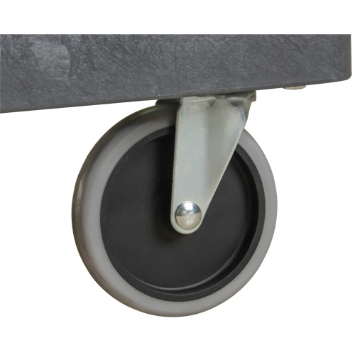 Chariot utilitaire pour l'entretien, 2 tiers, 24-5/8" x 32-1/2" x 40", Capacit&eacute; 550 lb Equipex