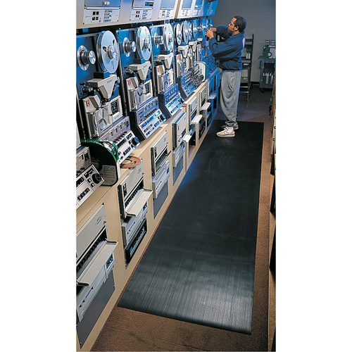 Tapis standard no 381, Ergonomique, 4' x 105' x 1/8", Noir Equipex