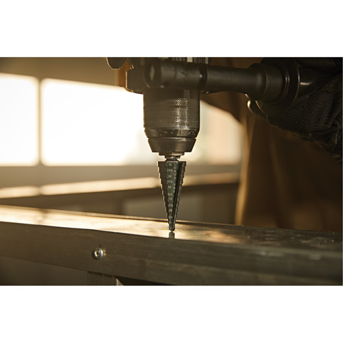 Foret &eacute;tag&eacute; no 8, 3/16" - 7/8", Acier rapide Equipex