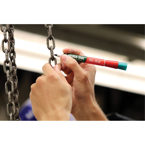 Markal&reg; Dura-Ink&reg; Dual Colour Permanent Ink Marker, Green/Red, Bullet Tip Equipex
