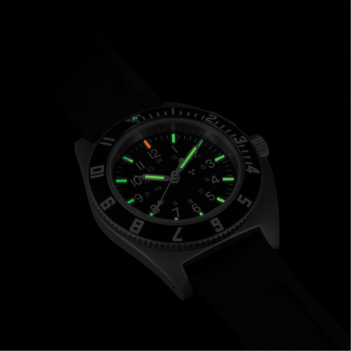 Montre Steel Navigator sur ensemble bracelet en caoutchouc noir de trois morceaux, Num&eacute;rique, &agrave; piles, 41 mm, Noir Equipex