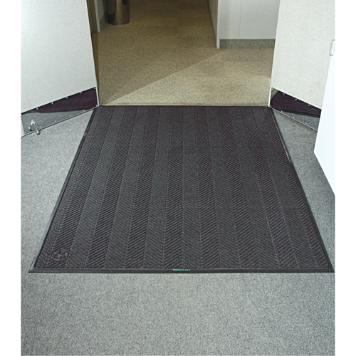 Tapis Waterhog Eco Elite, Essuie-pieds/grattoir, 3' x 8' x 3/8", Cendre grise Equipex