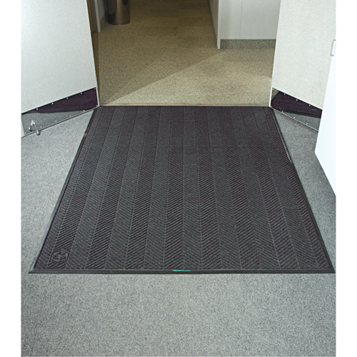 Tapis Waterhog Eco Elite, Essuie-pieds/grattoir, 6' x 20' x 3/8", Cendre grise Equipex