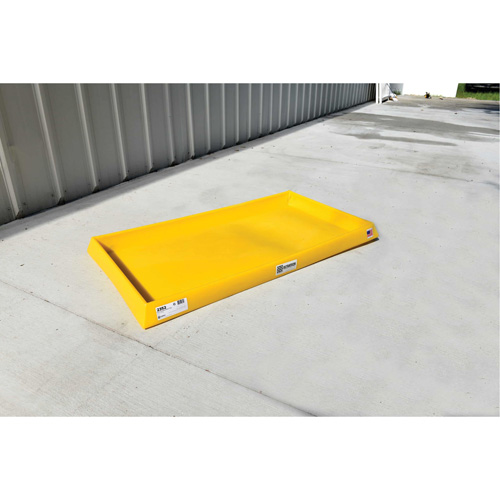 Ultra-Containment Tray&reg;, 54" L x 29.8" W x 3.5" H, 16.5 US gal. Spill Capacity Equipex