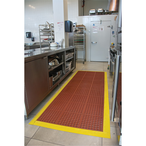 Anti-Fatigue Link Matting, Honeycomb, 3' x 3' x 1/2", Brown, Nitrile/Rubber Equipex