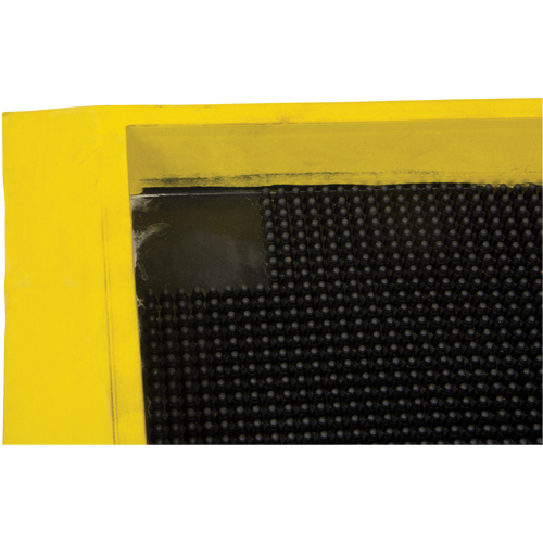 Tapis pour l'assainissement des chaussures, Caoutchouc, 2-2/3' la x 3-1/4' lo x 2-1/2" &eacute;pais, Jaune Equipex