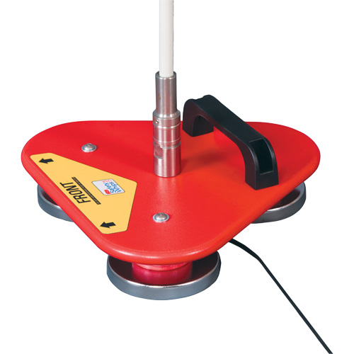 Safety Whip&reg; Flagstaff Mounting Base, Magnet Mount Equipex