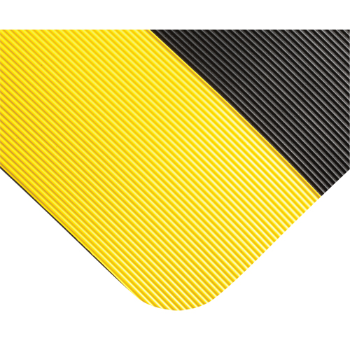 Tapis tr&egrave;s robuste pour panneau de contr&ocirc;le No 720, Ondul&eacute;, 3' x 10' x 5/8", Noir/Jaune, PVC Equipex