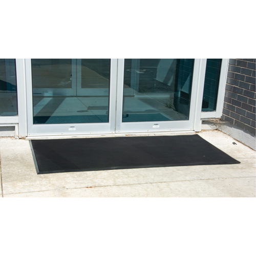 Tapis d'entr&eacute;e ext&eacute;rieure, Caoutchouc, Grattoir Type, Motif Textur&eacute;, 2' x 2-2/3', Noir Equipex