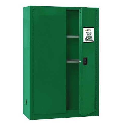Armoire de rangement pour pesticides, 45 gal., 65" h x 43" l x 18" p Equipex