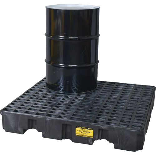 Palette de confinement des d&eacute;versements, Capacit&eacute; de d&eacute;versement 66 gal. US, 51,5'' x 51,5'' x 8" Equipex