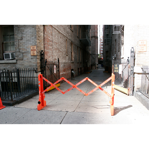 Barricade Multi-Gate, 43" h x 90" lo, Orange Equipex