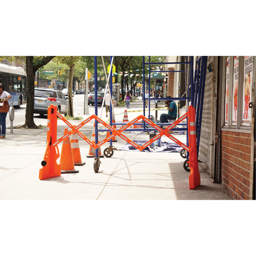 Barricade Multi-Gate, 43" h x 90" lo, Orange Equipex