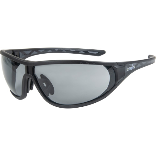 Lunettes de s&eacute;curit&eacute; de s&eacute;rie Z3000, Lentille Grise/fum&eacute;e, Anti-&eacute;gratignures, ANSI Z87+/R&eacute;pond ou surpasse la norme CSA Z94.3 Equipex