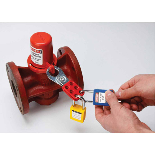 Housse de s&eacute;curit&eacute; pour fontaine et dispositif de cadenassage pour robinet &agrave; tournant, Ensemble Vanne/Robinet &agrave; eau Equipex