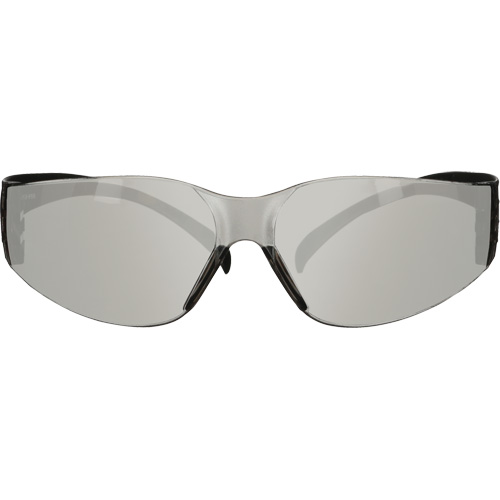 Lunettes de protection de s&eacute;rie 100 SecureFit, Lentille Gris/Int&eacute;rieur/ext&eacute;rieur, Antibu&eacute;e/Anti-&eacute;gratignures, ANSI Z87+/R&eacute;pond ou surpasse la norme CSA Z94.3 Equipex