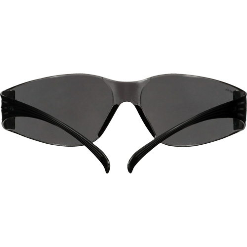 Lunettes de protection de s&eacute;rie 100 SecureFit, Lentille Gris, Antibu&eacute;e/Anti-&eacute;gratignures, ANSI Z87+/R&eacute;pond ou surpasse la norme CSA Z94.3 Equipex