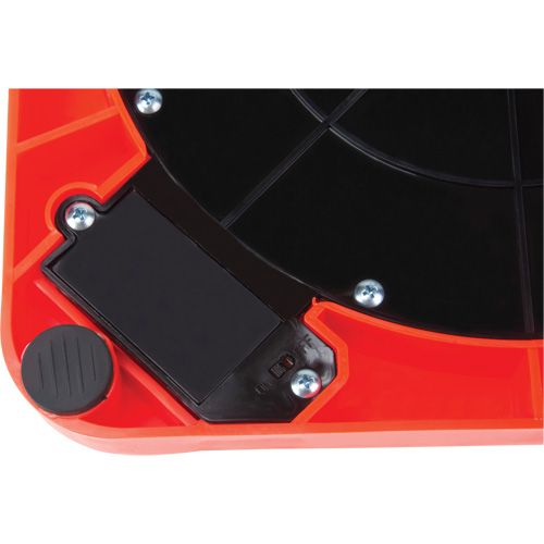 C&ocirc;ne de signalisation repliable, 18" h, Orange Equipex