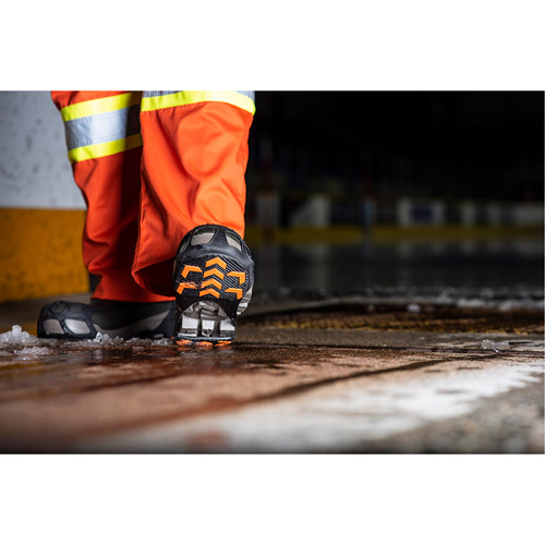 GripPro Spikeless Traction Aid, Rubber, Grooved Traction, Medium/Small Equipex