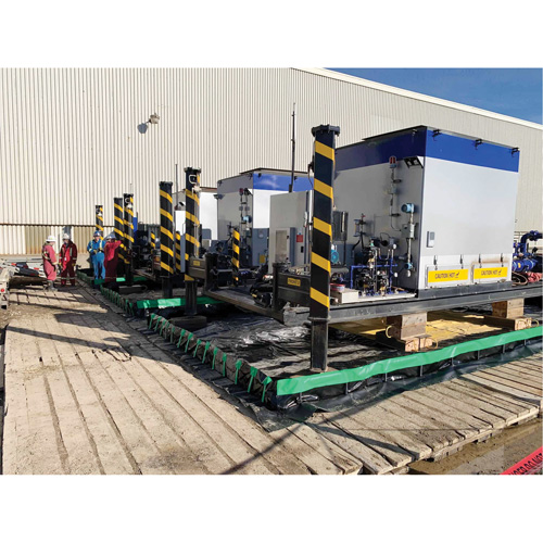 Ultimate Copolymer 2000 Ultra-Containment Berm&reg;, 5655 US gal. Capacity, 14' W x 54' L x 12" H, Hinge Bracket Equipex