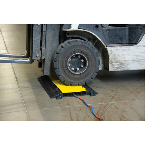 Polyurethane Cable Protector, 5 Channels, 35.43" L x 19.69" W x 2" H Equipex