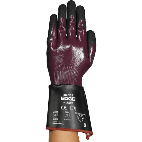Gants &agrave; manchette 48-939 EDGE, Taille 6, Calibre 13, Rev&ecirc;tement Nitrile, Enveloppe en Polyester/PEHP/Spandex, ASTM ANSI niveau A4 Equipex