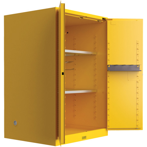Armoire de s&eacute;curit&eacute; pour produits inflammables Utili-Guard+, 90 gal., 2 Porte(s), 43" La x 65" h x 37" p Equipex