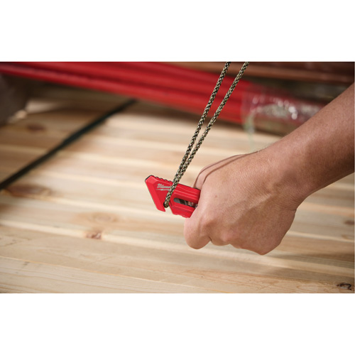 Multi-Function Compact Utility Knife Equipex