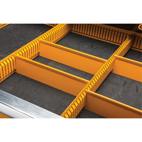 Chariot &agrave; outils &eacute;lectrique, 11 tiroirs, 42-1/2" la x 24-7/16" p x 41" h, Noir/Orange Equipex