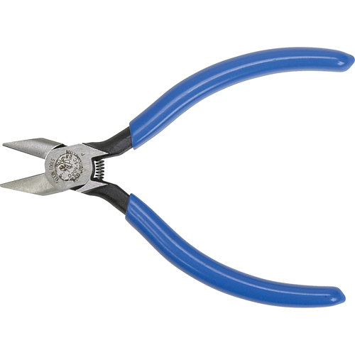 Petites pinces coupantes &agrave; bec pointu, 5-1/16" lo Equipex