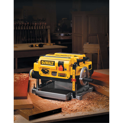 2-Speed Thickness Planer, 19-3/4" W x 22-1/2" L x 13-1/2" H, 20000 RPM No Load Speed Equipex