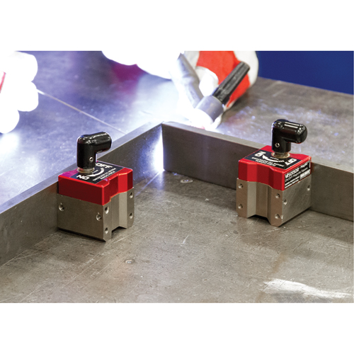 Mag90 On/Off Magnetic Squares, 1-1/2" L x 1-1/2" W x 2-3/4" H, 150 lbs. Equipex
